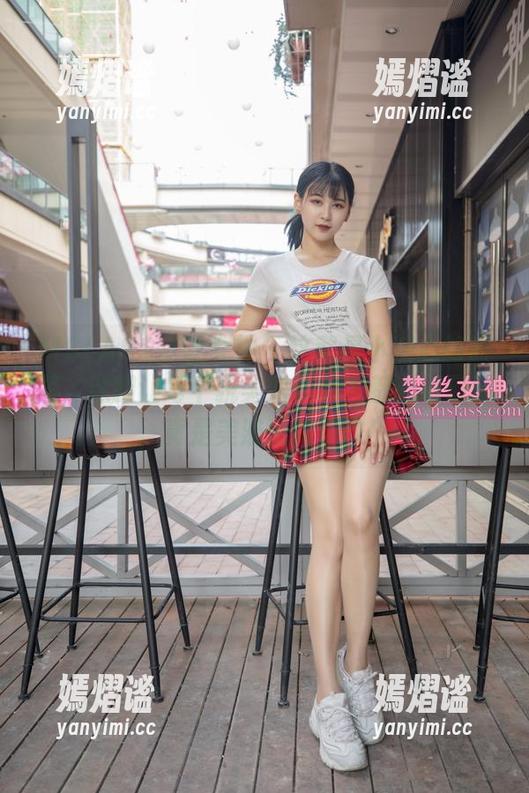 MSLASS梦丝女神 - 这就是小糖心的原图，这腿让每个貌美如花的人都心服口服，真是美滋滋的无敌！