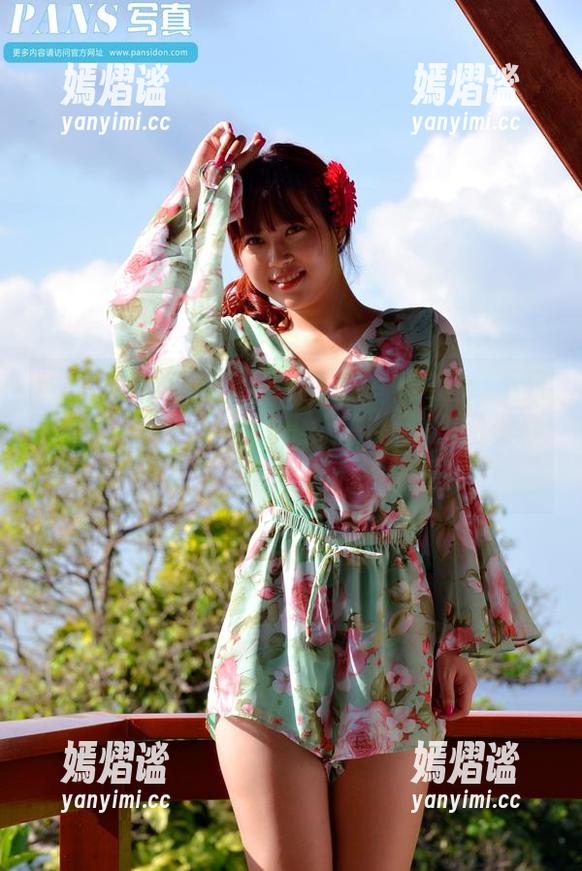 PANS写真 - 韩美轩的白衬衫美图：不只是一件衣服，还是你的新搭档！美图资源在等待你的探索！