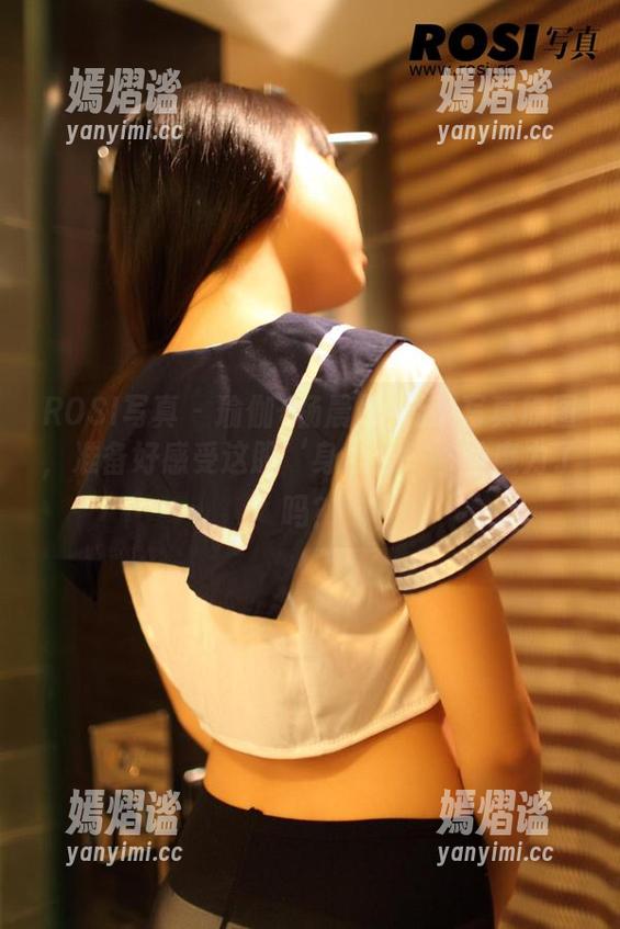 ROSI写真 - 瑜伽+杨晨晨=无敌写真原图，准备好感受这股‘身心合一’的魔力了吗？