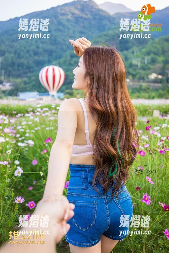 TGOD推女神 - 观看莫雅淇的可爱姿态：原图简直就是梦中的画面！