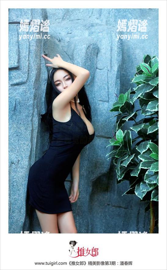 TuiGirl - 精选美图：何奕恋的粉色瞬间，真是视觉的甜蜜暴击！
