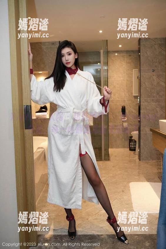Xiuren秀人网 - 精选图库：媃柔rourou白裙，每一帧都像是偷来的夏天