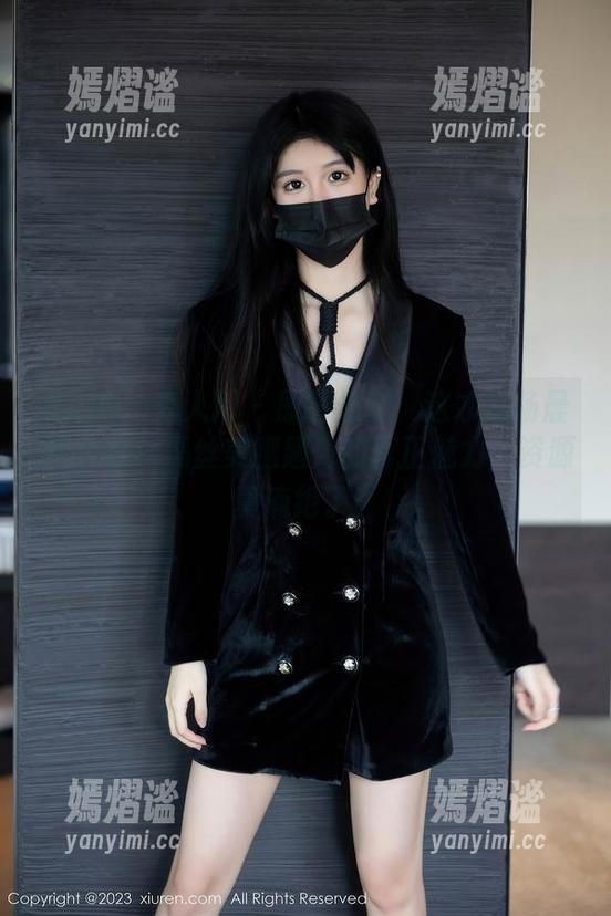 Xiuren秀人网 - 原图分享：这才是杨晨晨sugar黑丝美腿翘臀的真正魅力，资源真滴绝了！