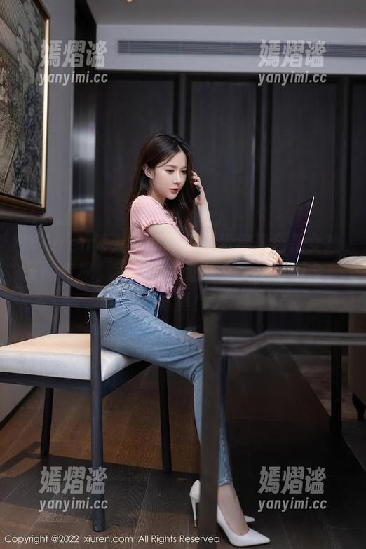 Xiuren秀人网 - 如果你觉得粉色是女孩子的专属，那你没见过林文文yooki全套写真！