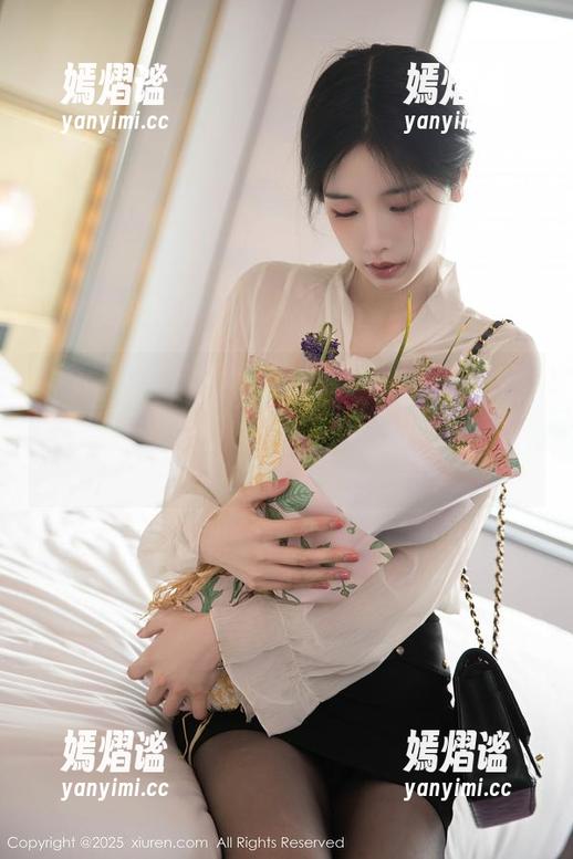 Xiuren秀人网 - 菲儿beauty的旅拍系列：高清画质与资源的完美结合，赶紧来感受！