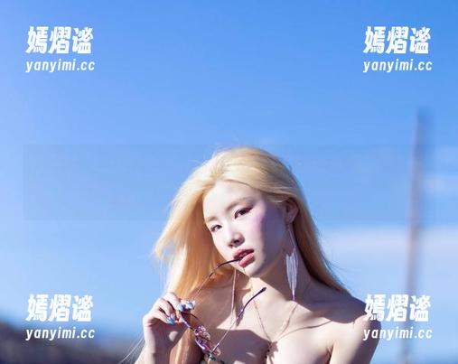 白色的Yebin(전예빈)：原图里藏着的青春气息，好像那时候的夏天。