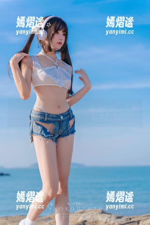 Yiko湿润兔的浴室：一场关于cos和资源的性感冒险，你准备好了吗？