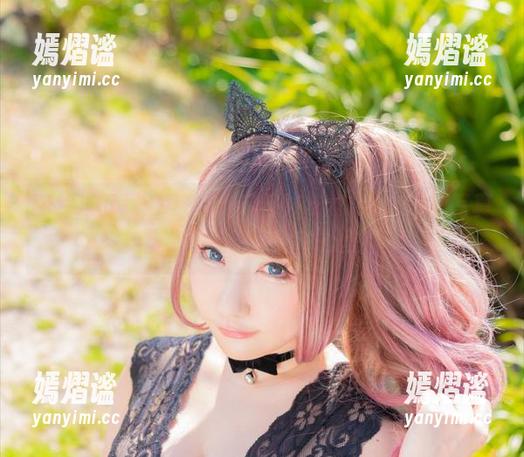 图片与下载：サク(saku)Fantia2021年写真集，偷偷溜进你的心里！