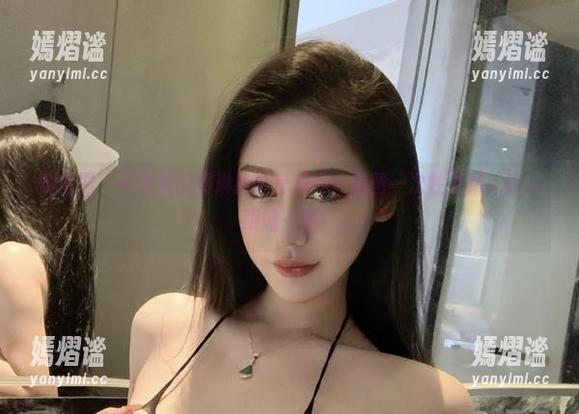 微密圈 - 不爱笑的赛琳的全身渔网：美图一次性更新，让人眼前一亮！