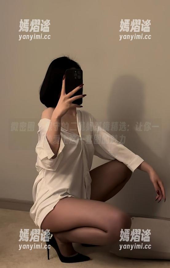 微密圈 - 保守的二舅妈怼镜精选：让你一秒爱上这一套图的魅力