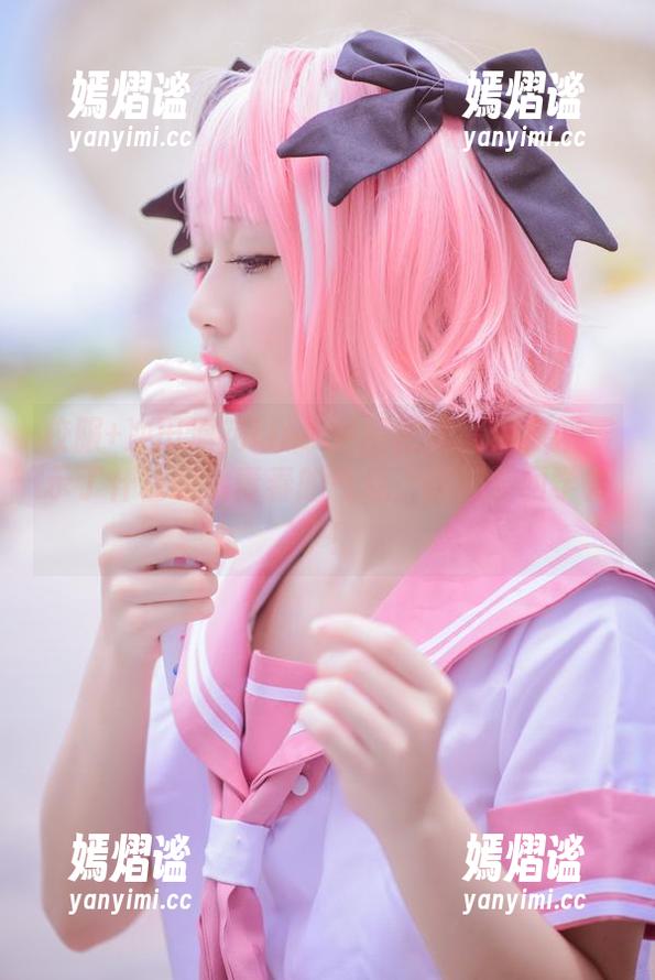 校服+冲田凛花rinka=绝世美图！原图展示了什么叫做青春的气息，我都要回学去了！