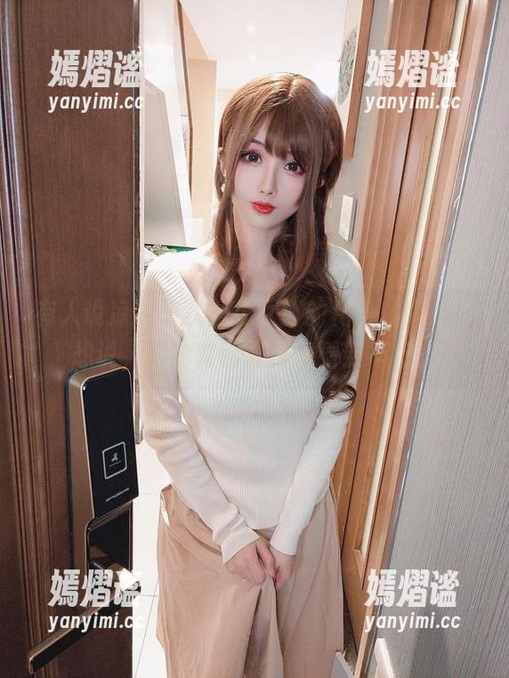 有人说凉凉子就是兔女郎的化身，而我只想说，她的套图真是好看到不行！