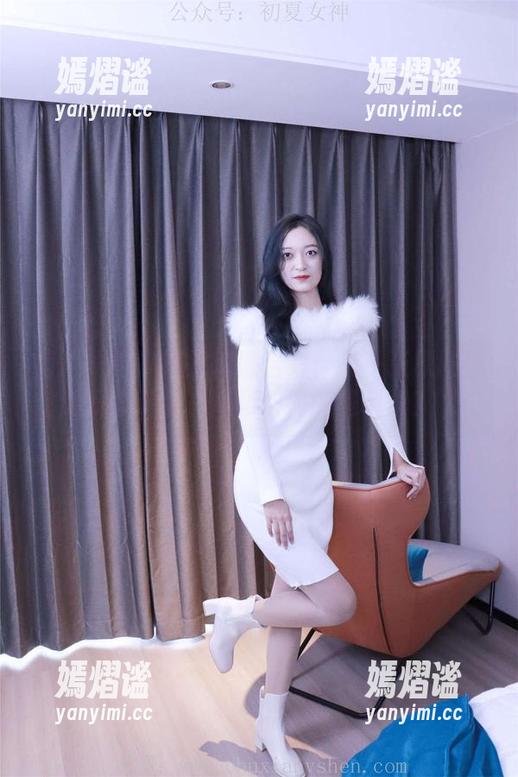初夏女神 - 双双制服合集：每一张原图都让我想追问‘你材料买的是哪家？’