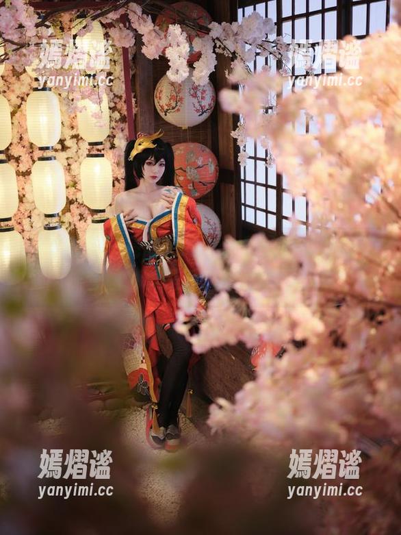 让人眼前一亮的更新，大梨子不是御姐的网袜套图，真是看一眼就停不下来！