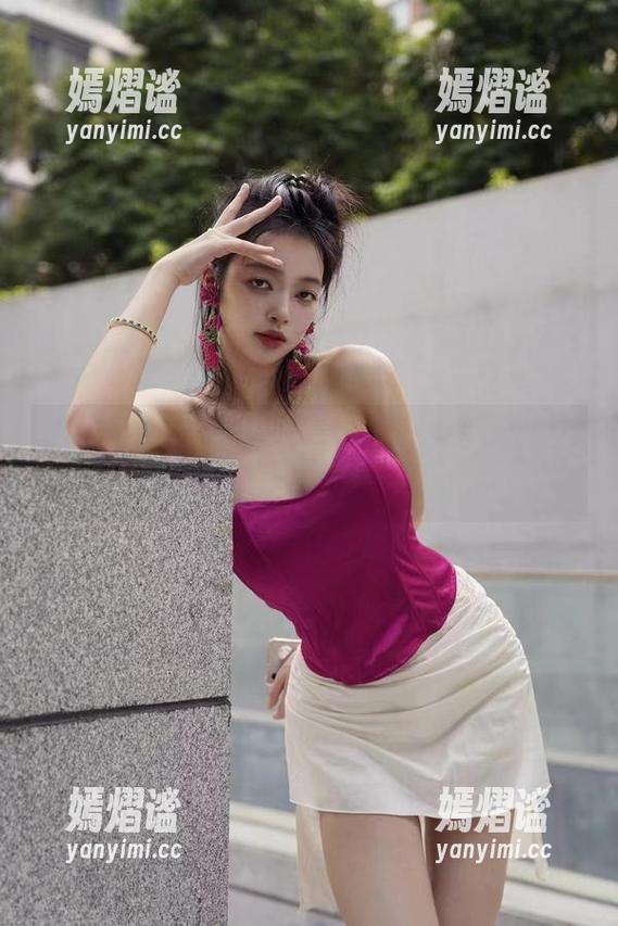 微密圈 - 护士写真，徐珺大哥完美精选：有种莫名的吸引力