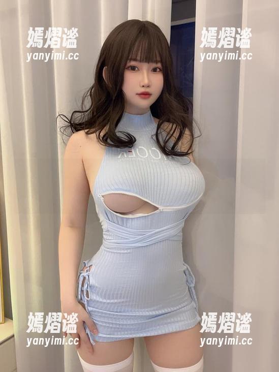 下载是依酱吖的校园原图，校园动态和静态美的完美交融，真是太妙了！