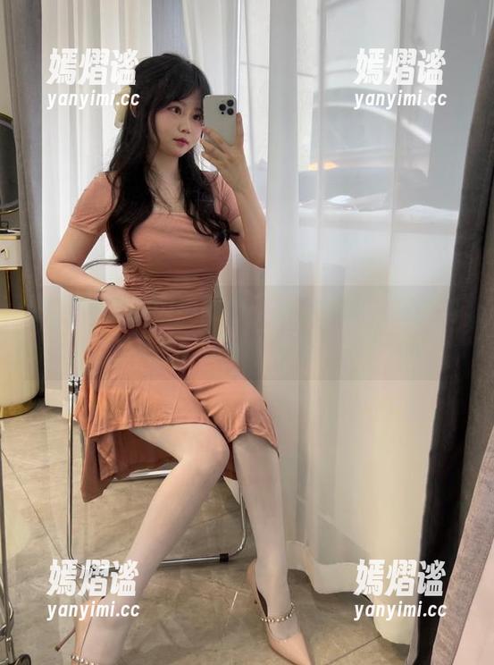 是依酱呀的囚禁图包，发觉我对囚禁的向往其实是个迷思。