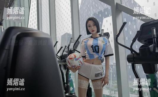 微密圈 - 高清捕捉果儿Victoria：那双高跟鞋，仿佛拥有魔力让人不能移开眼！