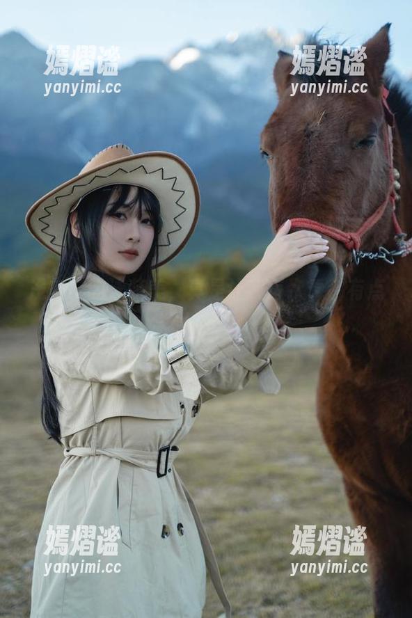 浅安安的泳装美，真是让我每次看都有点小悸动