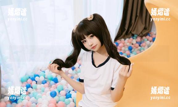 图库里捉迷藏的爆机少女喵小吉和服，竟然让我忘了吃午饭！