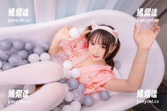 探寻神楽坂真冬瑜伽世界的高清图集，来点儿身心舒展！