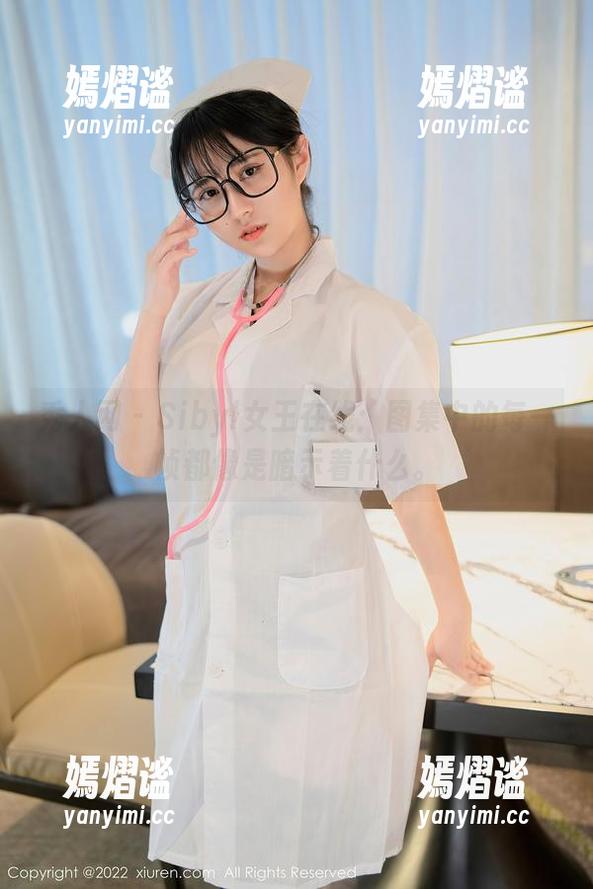 秀人网 - Sibyl女王在线：图集中的每一帧都像是暗示着什么。