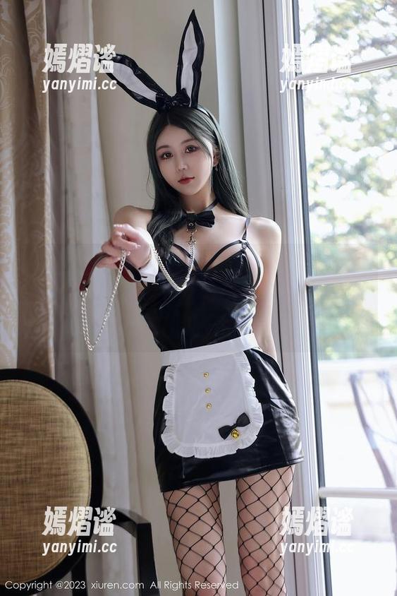 秀人网 - 你绝对想不到，林子欣Freya的办公室其实藏着这么多精彩，这组写真集和原图让人无法抗拒！