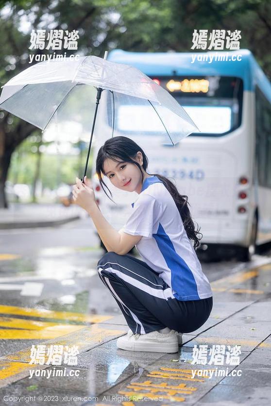 秀人网 - 想看糯美子MINIbabe皮衣秀？免费内容等你来下载，别犹豫！