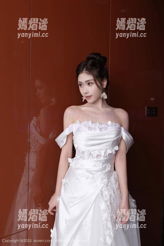 秀人网 - 当金幼汐Vivian的厨娘美图变成你的壁纸，做饭的动力都增倍了！