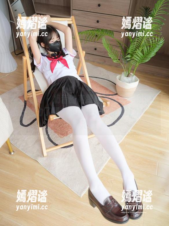 紧急企划 - 奶昔的高跟鞋写真集：这也太有杀伤力了吧！原图中她的魅力让我一瞬间沦陷