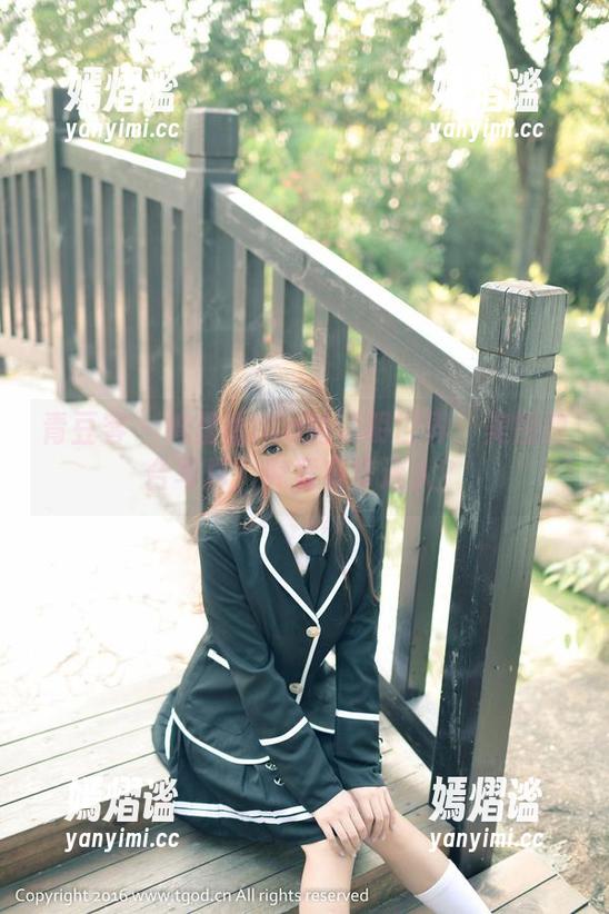 青豆客 - 绮里嘉Ula的透明世界：美图融合写真，究竟有多迷人？