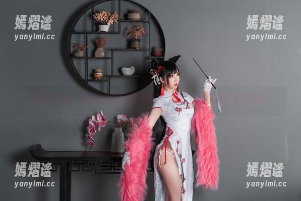 精选COS：面饼仙儿化身爱宕赛车娘，简直是活的模型！
