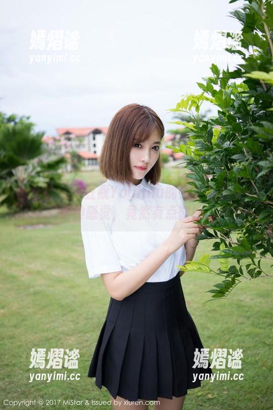 魅妍社 - 兜豆靓Youlina的浴室写真——这种感觉，竟然有点微妙...